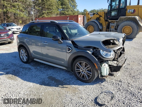 2018 MINI Countryman Cooper S with VIN WMZYT3C3XJ3E00040, listed as a Copart auction lot 88969215 with 96,201 mi miles and Salvage title. Bid and sale history available at DreamBid. Image 4.