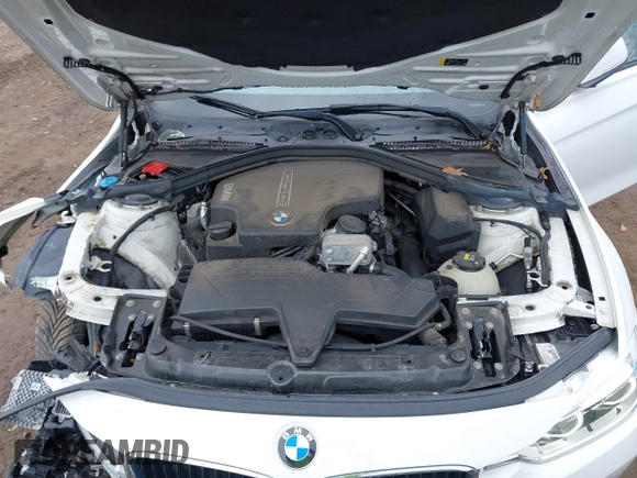 2018 BMW 3 Series 320i xDrive z VIN WBA8E5G5XJNU47665, wystawiony jako IAAI lot #42332838 z przebiegiem 97 821 mil mil oraz . Historia ofert i sprzedaży dostępna na DreamBid. Obrazek 10.