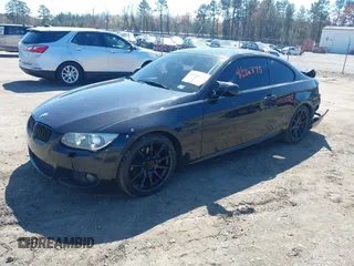 2011 BMW 3 Series 328i with VIN WBAKE3C5XBE441608, listed as a IAAI auction lot 41886375 with 191,364 mi miles and . Bid and sale history available at carsss.com. Image 2.