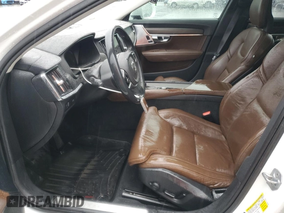 2018 Volvo V90 z VIN YV4A22NL8J1022253, wystawiony jako Copart lot #43835415 z przebiegiem 61 163 mil mil oraz Szkoda całkowita • Salvage title. Historia ofert i sprzedaży dostępna na DreamBid. Obrazek 7.