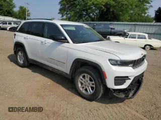 2022 Jeep Grand Cherokee Laredo with VIN 1C4RJHAG7N8614129, listed as a Copart auction lot 60320445 with 19,201 mi miles and Salvage title. Bid and sale history available at DreamBid. Image 4.