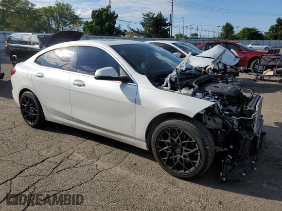 2022 BMW 2 Series 228i xDrive with VIN WBA73AK04N7K11870, listed as a Copart auction lot 57682875 with 54,279 mi miles and Salvage title. Bid and sale history available at DreamBid. Image 4.