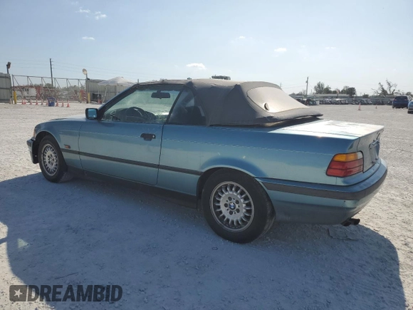 1994 BMW 3 Series 325iC with VIN WBABJ6323RJD36318, listed as a Copart auction lot 87606395 with 0 mi miles and Clean Title. Bid and sale history available at carsss.com. Image 2.