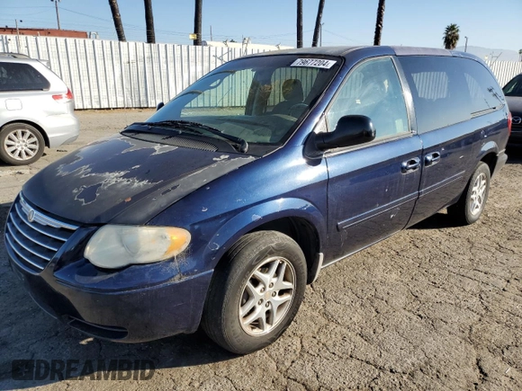 2006 Chrysler Town & Country LWB LX with VIN 2A4GP44R66R845776, listed as a Copart auction lot 79677204 with 213,272 mi miles and Salvage Title. Bid and sale history available at carsss.com. Image 1.