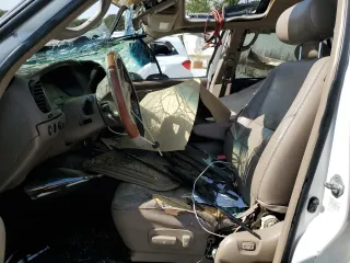 2002 Toyota Sequoia Limited with VIN 5TDZT38A82S079799, listed as a Copart auction lot 51153475 with 357,897 mi miles and Salvage Title. Bid and sale history available at carsss.com. Image 7.
