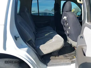 2005 Ford Explorer XLT с VIN 1FMZU63K55UA12037, выставлен на аукционе IAAI как лот 41451240 с пробегом 193 979 миль миль и . История ставок и продаж доступна на DreamBid. Изображение 8.