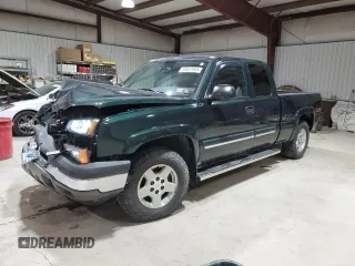 2005 Chevrolet Silverado 1500 Z71 z VIN 1GCEK19B75E255362, wystawiony jako Copart lot #53522955 z przebiegiem 128 582 mil mil oraz Szkoda całkowita • Salvage title. Historia ofert i sprzedaży dostępna na DreamBid. Obrazek 1.