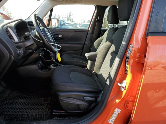 2016 Jeep Renegade Latitude with VIN ZACCJBBT8GPD87477, listed as a Copart auction lot 49925375 with 73,585 mi miles and Salvage Title. Bid and sale history available at carsss.com. Image 7.