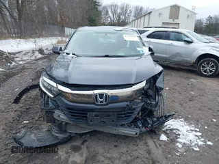 2022 Honda HR-V LX with VIN 3CZRU6H33NM753761, listed as a IAAI auction lot 41707067 with 43,624 mi miles. Bid and sale history available at carsss.com. Image 11.