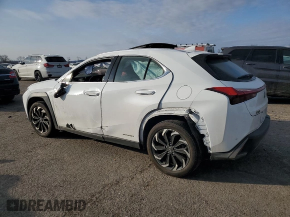 2021 Lexus UX with VIN JTHR9JBH2M2049747, listed as a Copart auction lot 43319555 with 22,606 mi miles and Salvage Title. Bid and sale history available at carsss.com. Image 2.