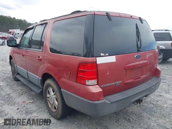 2003 Ford Expedition XLT Value with VIN 1FMPU16W03LC14117, listed as a IAAI auction lot 41682599 with 251,563 mi miles. Bid and sale history available at carsss.com. Image 3.
