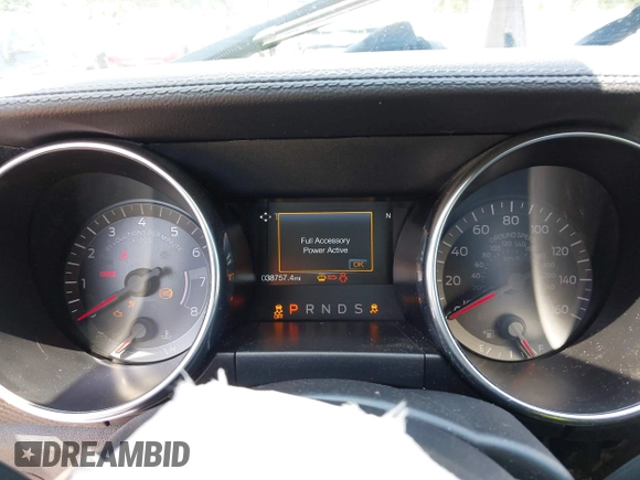 2020 Ford Mustang EcoBoost z VIN 1FA6P8TH9L5167587, wystawiony jako IAAI lot #42407141 z przebiegiem 38 757 mil mil oraz . Historia ofert i sprzedaży dostępna na DreamBid. Obrazek 7.