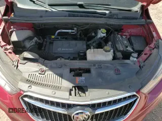 2018 Buick Encore Essence z VIN KL4CJGSB5JB595977, wystawiony jako Copart lot #64336885 z przebiegiem 75 763 mil mil oraz Szkoda całkowita • Salvage title. Historia ofert i sprzedaży dostępna na DreamBid. Obrazek 14.