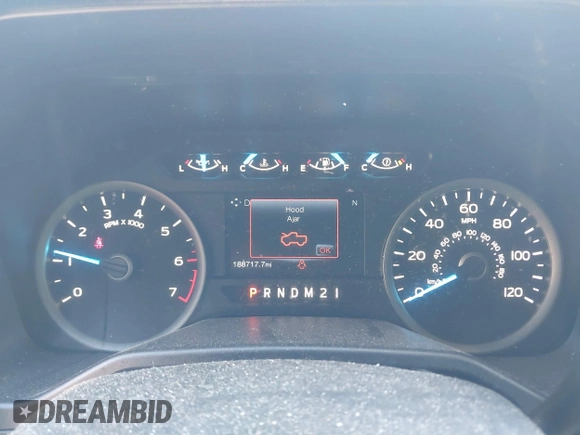 2016 Ford F-150 XLT with VIN 1FTEX1EP7GFC03925, listed as a IAAI auction lot 41595295 with 188,717 mi miles. Bid and sale history available at carsss.com. Image 7.