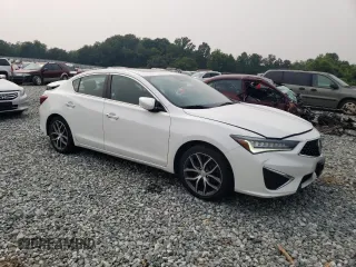 2019 Acura ILX w/Premium Pkg with VIN 19UDE2F70KA000677, listed as a Copart auction lot 60245413 with 69,613 mi miles. Bid and sale history available at carsss.com. Image 4.