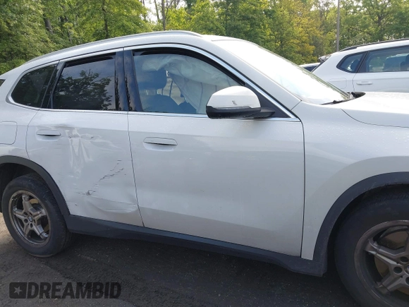 2023 BMW X1 xDrive28i with VIN WBX73EF03P5X21780, listed as a IAAI auction lot 42366909 with 14,673 mi miles and . Bid and sale history available at DreamBid. Image 13.