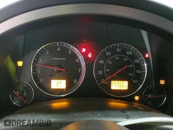2005 Infiniti FX z VIN JNRAS08W25X200190, wystawiony jako Copart lot #86908434 z przebiegiem 269 591 mil mil oraz Szkoda całkowita • Salvage title. Historia ofert i sprzedaży dostępna na DreamBid. Obrazek 9.
