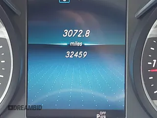 2019 Mercedes-Benz C 300 с VIN 55SWF8DBXKU315975, выставлен на аукционе IAAI как лот 42186624 с пробегом 32 459 миль миль и . История ставок и продаж доступна на DreamBid. Изображение 15.