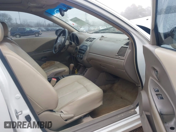 2002 Nissan Altima S with VIN 1N4AL11D62C210418, listed as a IAAI auction lot 41650082 with 155,838 mi miles. Bid and sale history available at carsss.com. Image 5.