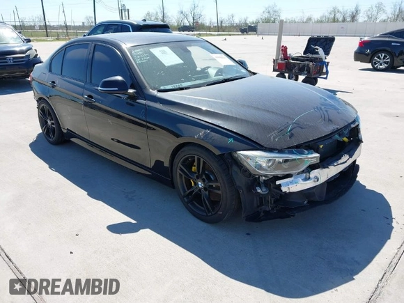 2015 BMW 3 Series 335i z VIN WBA3A9G5XFNT09113, wystawiony jako IAAI lot #41848822 z przebiegiem 175 604 mil mil oraz . Historia ofert i sprzedaży dostępna na DreamBid. Obrazek 1.