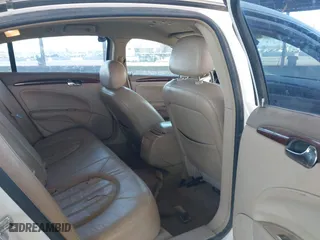 2006 Buick Lucerne CXL with VIN 1G4HD57226U239543, listed as a IAAI auction lot 41839108 with 157,747 mi miles. Bid and sale history available at carsss.com. Image 8.