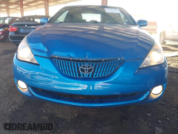 2005 Toyota Solara SE with VIN 4T1CA38P55U061028, listed as a IAAI auction lot 41335543 with 225,878 mi miles. Bid and sale history available at carsss.com. Image 12.