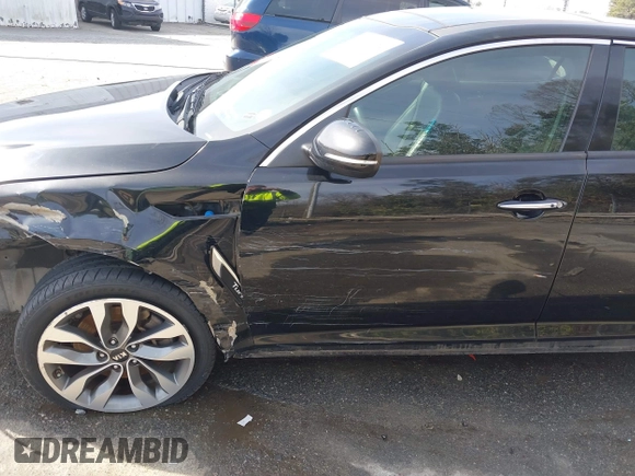 2015 Kia Optima SX Turbo with VIN 5XXGR4A67FG407786, listed as a IAAI auction lot 41606324 with 194,837 mi miles. Bid and sale history available at carsss.com. Image 17.