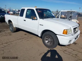 2005 Ford Ranger XL with VIN 1FTYR14U85PA46430, listed as a IAAI auction lot 41611747 with 255,897 mi miles. Bid and sale history available at carsss.com. Image 1.