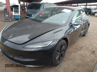 2024 Tesla Model 3 z VIN 5YJ3E1EA3RF771010, wystawiony jako IAAI lot #41738109 z przebiegiem 8 493 mil mil oraz . Historia ofert i sprzedaży dostępna na DreamBid. Obrazek 17.