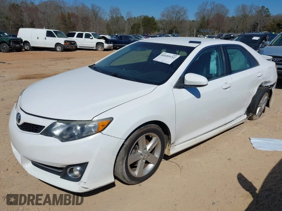 2012 Toyota Camry L with VIN 4T1BF1FK1CU169555, listed as a IAAI auction lot 41689152 with 111,225 mi miles. Bid and sale history available at carsss.com. Image 17.