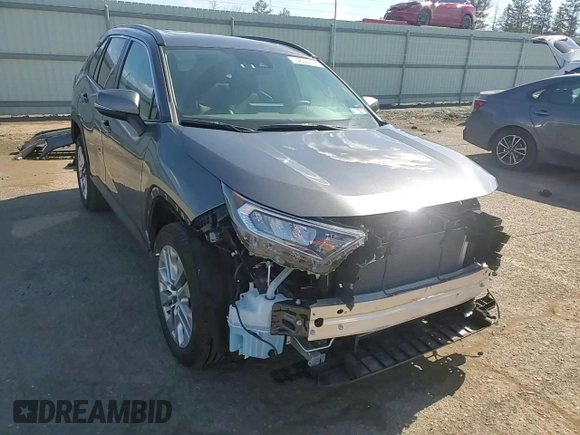 2021 Toyota RAV4 XLE Premium with VIN 2T3A1RFV4MC193667, listed as a Copart auction lot 48061175 with 19,845 mi miles and Salvage title. Bid and sale history available at DreamBid. Image 12.