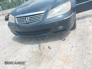 2005 Acura RL z VIN JH4KB16545C018873, wystawiony jako IAAI lot #42423476 z przebiegiem 237 834 mil mil oraz . Historia ofert i sprzedaży dostępna na DreamBid. Obrazek 6.