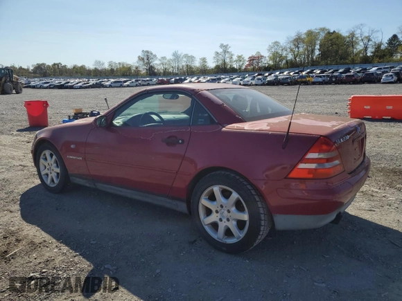 1998 Mercedes-Benz SLK 230/320 with VIN WDBKK47F6WF064407, listed as a Copart auction lot 76176654 with 74,421 mi miles and Clean Title. Bid and sale history available at DreamBid. Image 2.