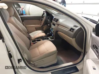 2011 Ford Fusion S with VIN 3FAHP0GA4BR304390, listed as a IAAI auction lot 41729092 with 40,490 mi miles. Bid and sale history available at carsss.com. Image 5.