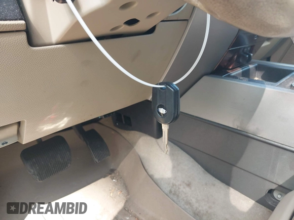 2013 Ford Expedition XLT с VIN 1FMJU1H5XDEF02260, выставлен на аукционе IAAI как лот 42467056 с пробегом 192 201 миль миль и . История ставок и продаж доступна на DreamBid. Изображение 17.