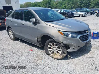 2019 Chevrolet Equinox LT z VIN 3GNAXUEV4KS582988, wystawiony jako IAAI lot #42702458 z przebiegiem 117 106 mil mil oraz . Historia ofert i sprzedaży dostępna na DreamBid. Obrazek 1.
