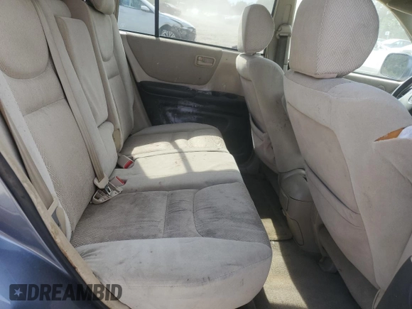 2003 Toyota Highlander z VIN JTEHF21A730104876, wystawiony jako Copart lot #56011645 z przebiegiem 176 829 mil mil oraz Czysty tytuł • Clean title. Historia ofert i sprzedaży dostępna na DreamBid. Obrazek 11.