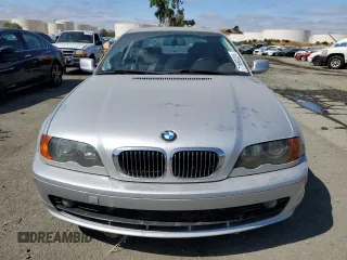 2002 BMW 3 Series 325Ci with VIN WBABN33462JW60287, listed as a Copart auction lot 71660324 with 0 mi miles and Clean Title. Bid and sale history available at carsss.com. Image 5.