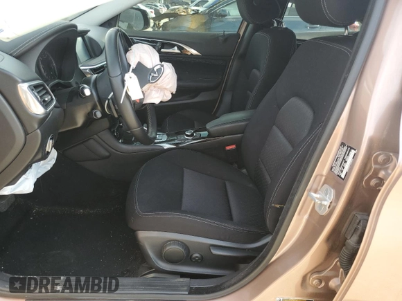 2018 Infiniti QX30 Premium with VIN SJKCH5CP7JA049216, listed as a Copart auction lot 44068845 with Not provided miles and Salvage title. Bid and sale history available at DreamBid. Image 7.