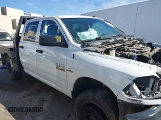 2015 Ram 2500 Tradesman with VIN 3C6UR5CL4FG665098, listed as a IAAI auction lot 42249739 with 34,165 mi miles and . Bid and sale history available at DreamBid. Image 14.