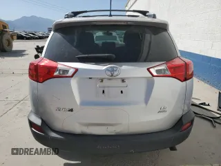 2015 Toyota RAV4 LE with VIN JTMBFREV5FD164524, listed as a Copart auction lot 61416385 with 185,933 mi miles and Salvage title. Bid and sale history available at DreamBid. Image 6.