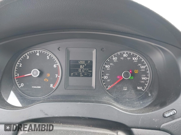 2011 Volkswagen Jetta SE with VIN 3VWDX7AJ4BM324160, listed as a IAAI auction lot 42505233 with 181,277 mi miles and . Bid and sale history available at DreamBid. Image 7.