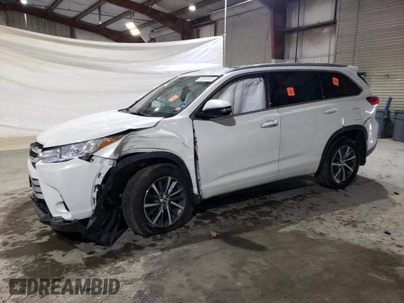 2018 Toyota Highlander SE with VIN 5TDJZRFH3JS525869, listed as a Copart auction lot 50181655 with Not provided miles and Salvage title. Bid and sale history available at DreamBid. Image 1.