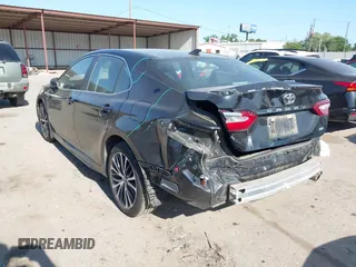 2019 Toyota Camry LE z VIN 4T1B11HK5KU746677, wystawiony jako IAAI lot #41968272 z przebiegiem 78 064 mil mil oraz . Historia ofert i sprzedaży dostępna na DreamBid. Obrazek 3.