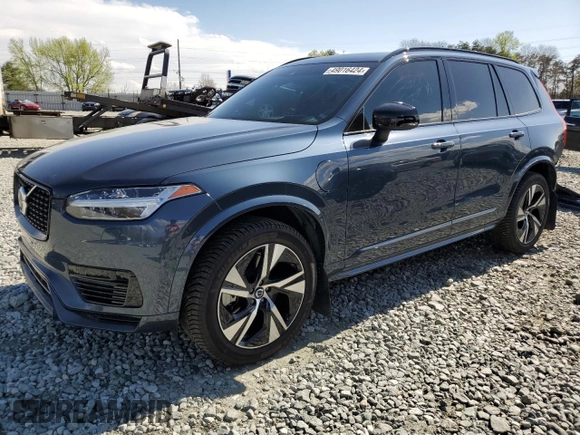 2022 Volvo XC90 R-Design with VIN YV4BR0CM2N1790736, listed as a Copart auction lot 49016424 with 88,425 mi miles and Salvage Title. Bid and sale history available at carsss.com. Image 1.