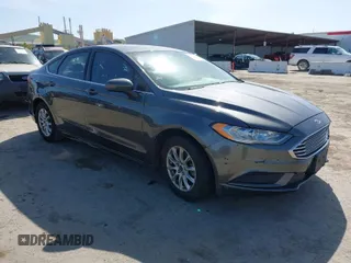 2017 Ford Fusion S with VIN 3FA6P0G72HR190331, listed as a IAAI auction lot 42003479 with 130,252 mi miles. Bid and sale history available at carsss.com. Image 1.