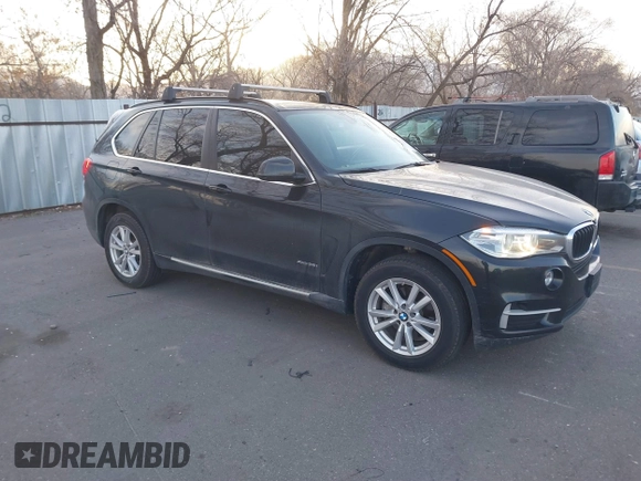 2015 BMW X5 xDrive35i with VIN 5UXKR0C59F0K59728, listed as a IAAI auction lot 41701083 with 83,267 mi miles. Bid and sale history available at carsss.com. Image 1.