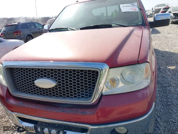 2007 Ford F-150 XLT with VIN 1FTPW14V77FB88970, listed as a IAAI auction lot 41800488 with 269,458 mi miles. Bid and sale history available at carsss.com. Image 6.