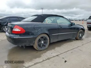 2008 Mercedes-Benz CLK 350 z VIN WDBTK56F58T088861, wystawiony jako Copart lot #60743665 z przebiegiem 204 611 mil mil oraz Czysty tytuł • Clean title. Historia ofert i sprzedaży dostępna na DreamBid. Obrazek 3.