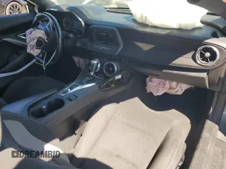 2021 Chevrolet Camaro 1LT z VIN 1G1FB1RX0M0142714, wystawiony jako Copart lot #50430285 z przebiegiem 34 687 mil mil oraz Szkoda całkowita • Salvage title. Historia ofert i sprzedaży dostępna na DreamBid. Obrazek 8.